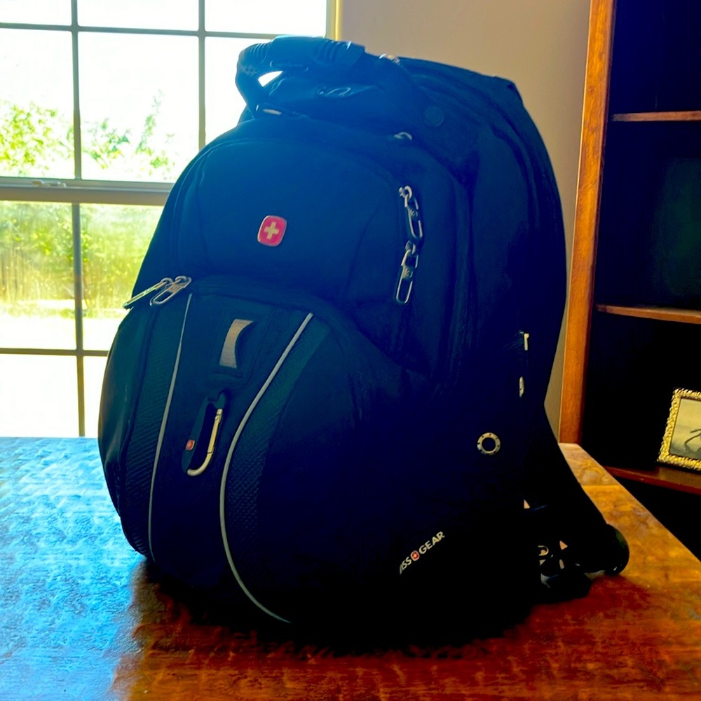 Swiss Gear Backpack Scan Smart great for office, travel, school!